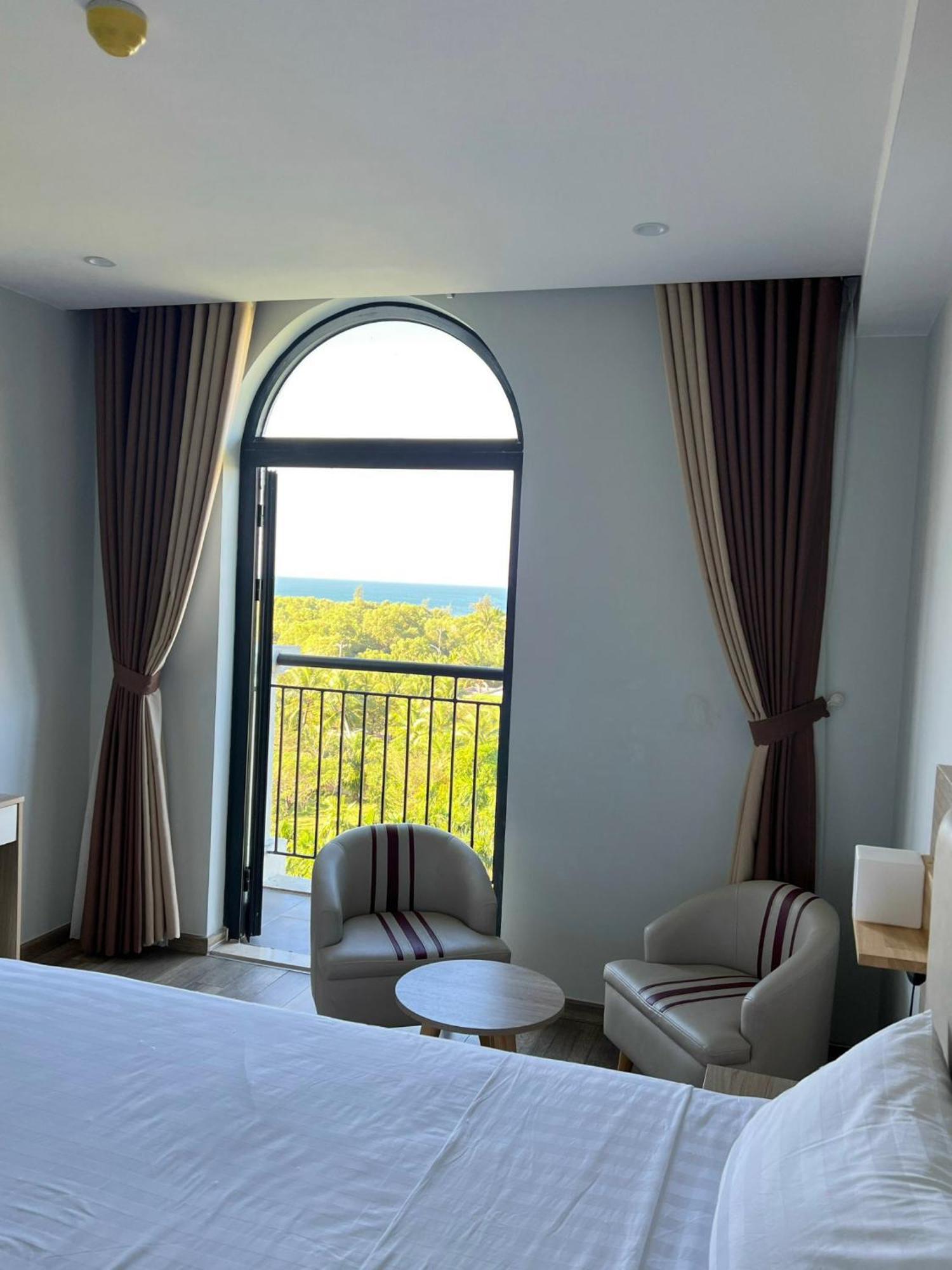 Vu Gia Hotel Phú Quốc Exterior foto